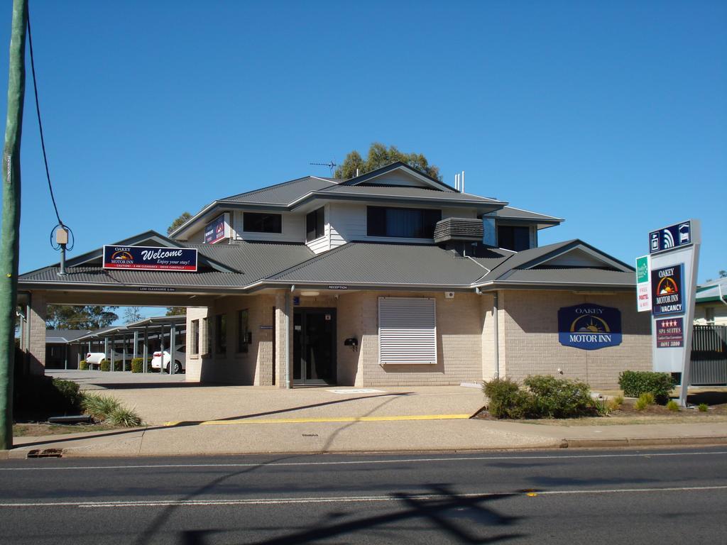 Oakey Motor Inn Extérieur photo