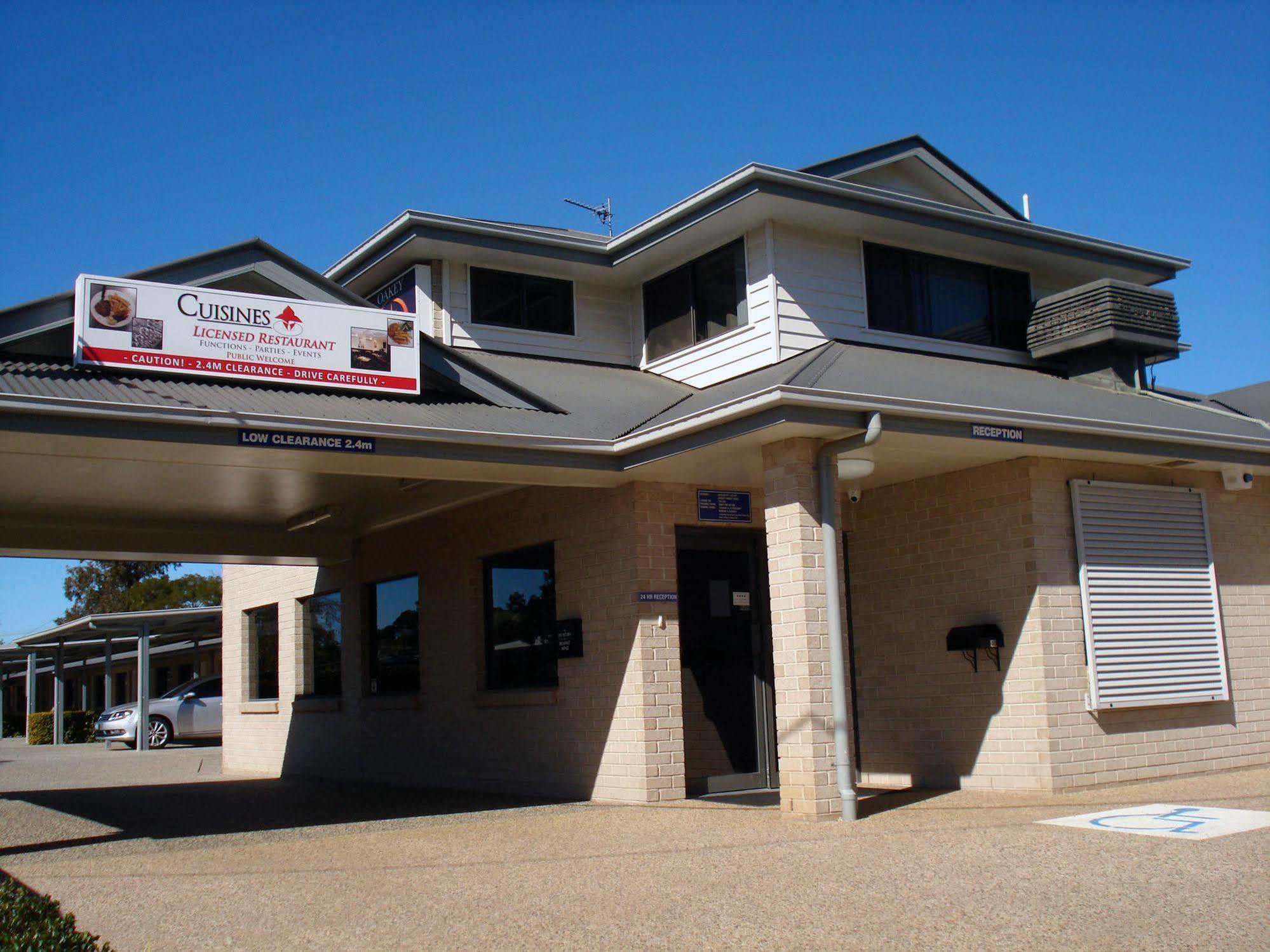 Oakey Motor Inn Extérieur photo