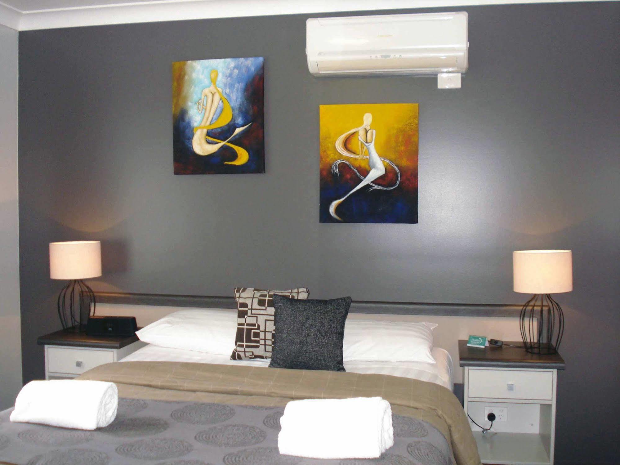 Oakey Motor Inn Extérieur photo