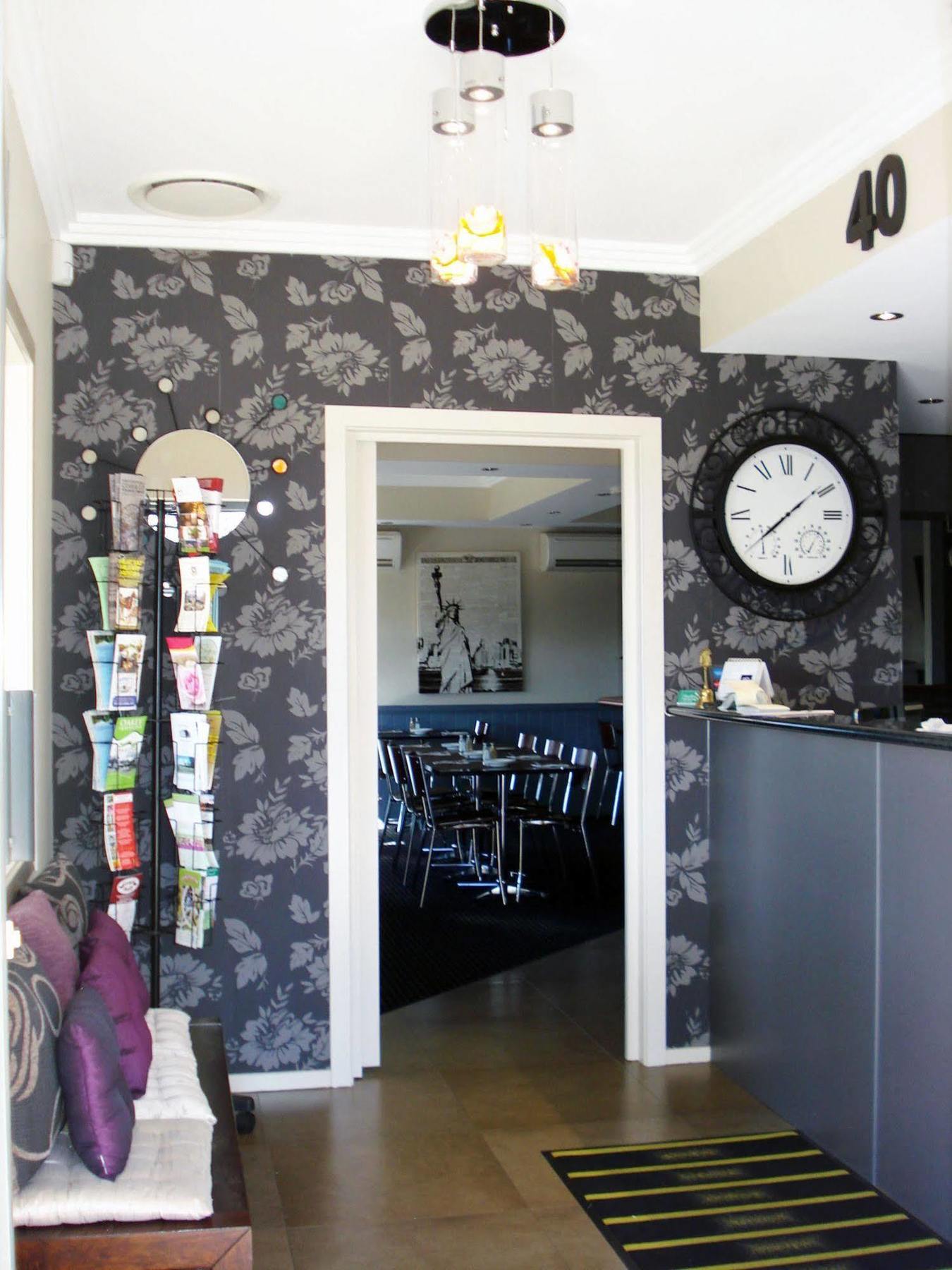 Oakey Motor Inn Extérieur photo